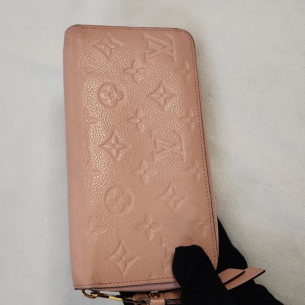 Louis Vuitton  Empreinte Zippy Long Pink Wallet